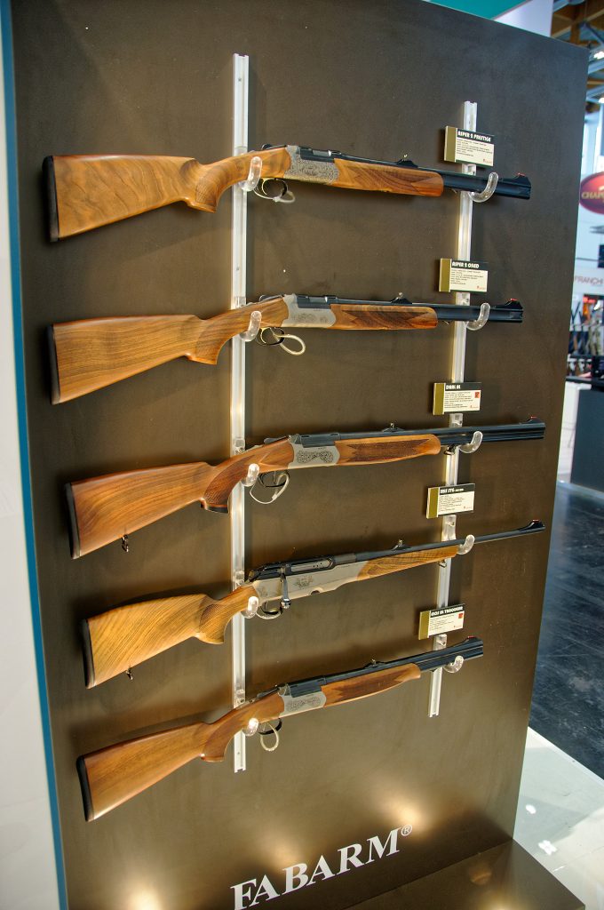 Bild: Praxisgerechte Jagdwaffen des italienischen Herstellers Fabarm.