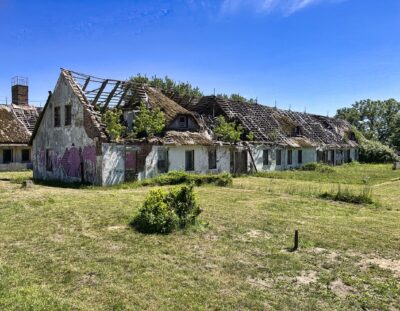 Fototour ⌘ Lost Places ⌘ Verlorene Orte: Das Feriendorf Grabow auf der Insel Rügen